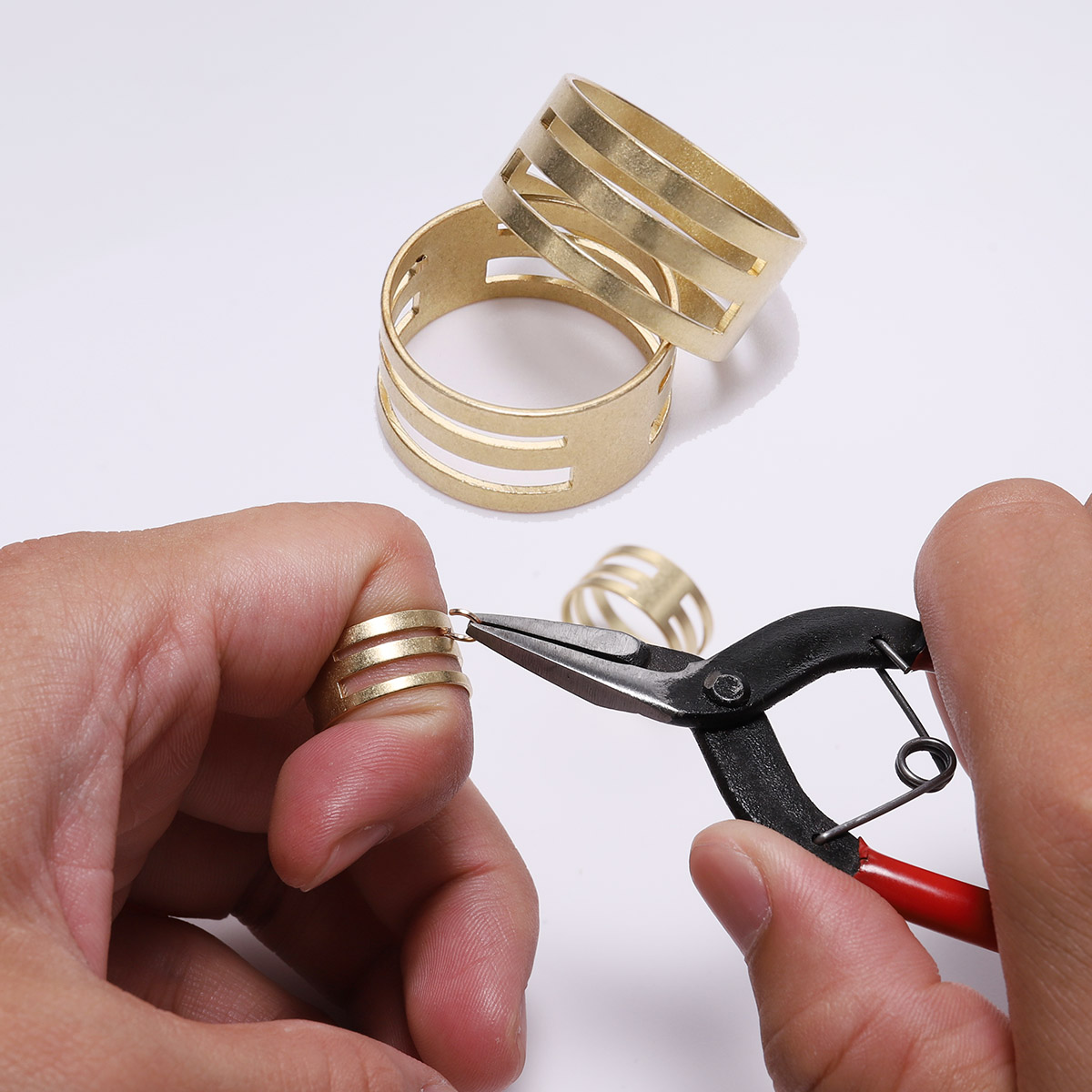 Jewelry Making Rotary Tool - แหวนกระโดดทองเหลืองเปิดปิดเครื่องมือผลการค้นหาแหวนนิ้วมือเปิด Helper เครื่องมือสําหรับเครื่องประดับทํารอบวงกลมลูกปัดคีม